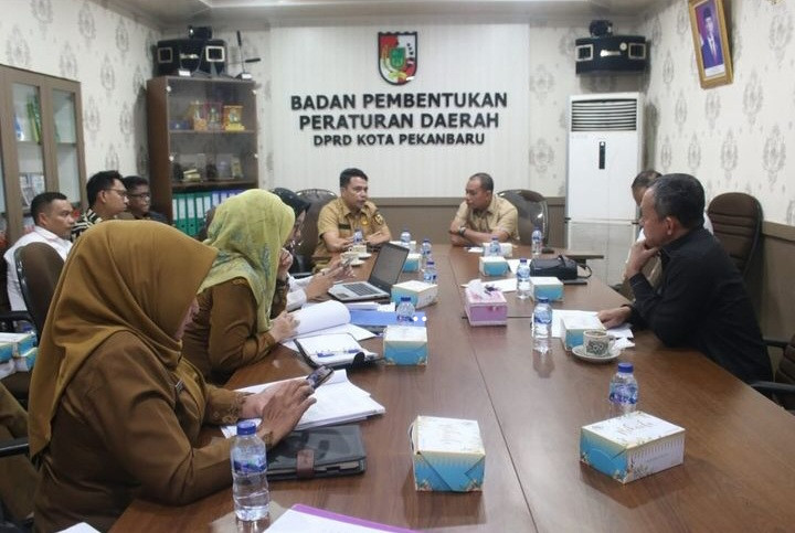 Bamperperda dan Pemko Pekanbaru Gelar Rapat Gesa Pembahasan Sejumlah Ranperda