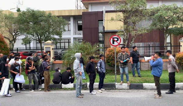 Mahasiswa UIN Suska Desak Polda Tindak Tegas Rokok Ilegal