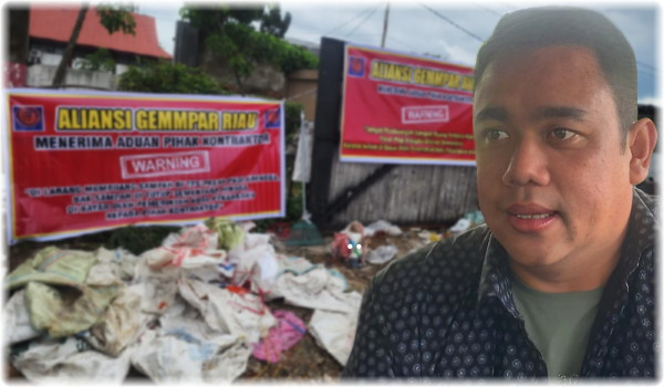 Segel Bak Sampah Pasar Pagi Arengka, GEMMPAR Desak Pemko Bayarkan Tunda Bayar Rekanan DLHK