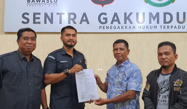 Diduga Langgar UU Pilkada, SF Hariyanto Kembali Dilaporkan ke Bawaslu Riau