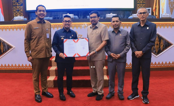 Rapat Paripurna LKPJ Pemko 2023: DPRD Rekomendasikan Percepat Perbaikan Jalan, Infrastruktur dan Jaringan Transportasi