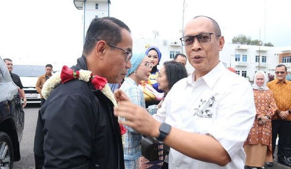 Pengalungan_Bunga1.JPG
