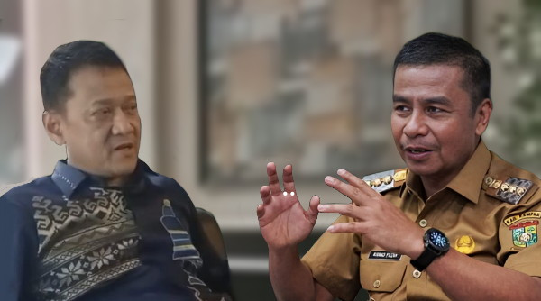 Sekda_dan_Bupati_Kampar.jpg