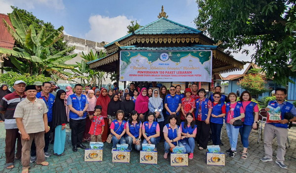 PSMTI Riau Bagikan 150 Paket Lebaran untuk Kaum Dhuafa