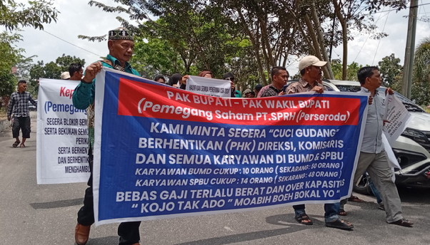 Disinyalir Sarang Koruptor, Bupati Rohil Diminta Bersihkan Persorada PT SPRH