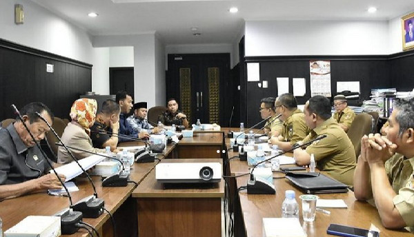 Rapat Dengar Pendapat dengan PUPR Komisi IV DPRD Pekanbaru Ingin Pastikan Aspirasi Masyarakat Masuk Anggaran 2024