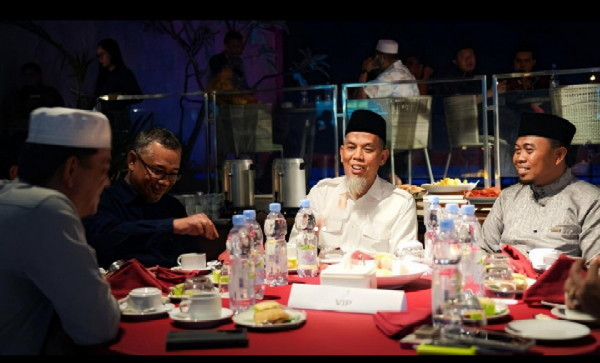 Wako_Dumai_Paisal.jpg